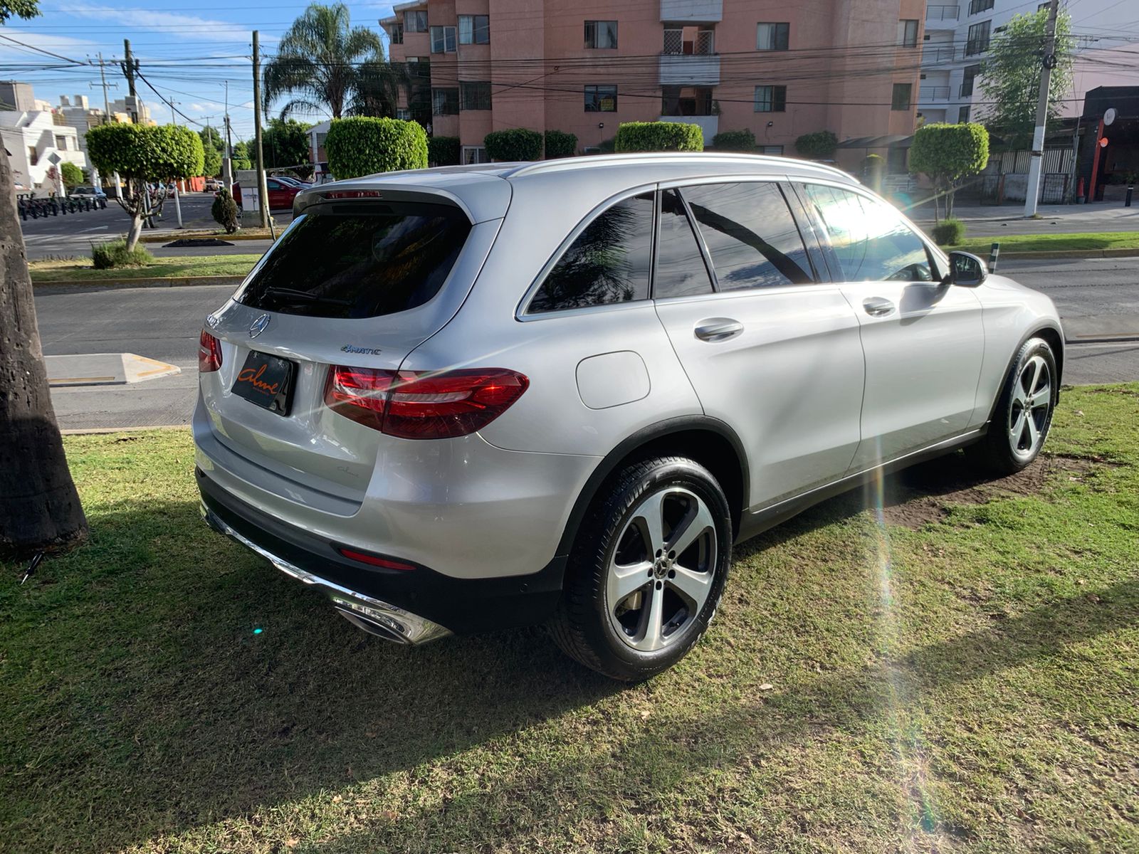 MERCEDES BENZ GLC300 SPORT Q/C 2019 PLATA 0489