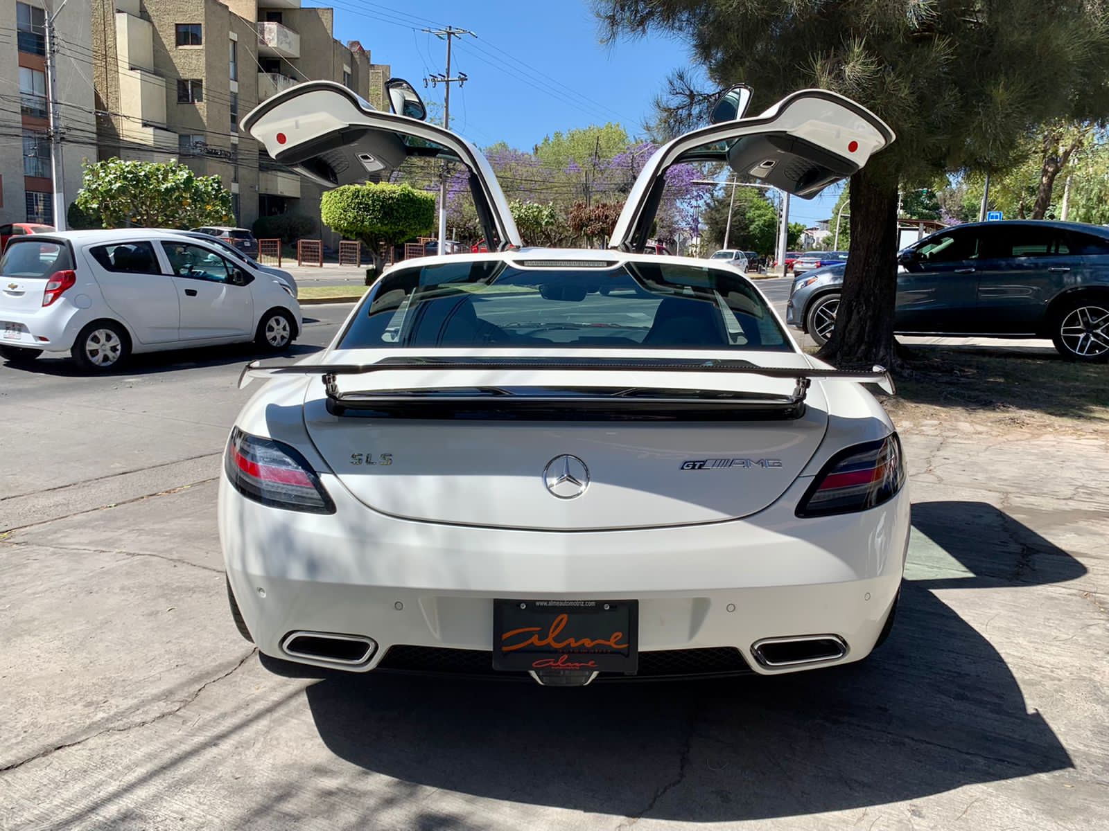 MERCEDES BENZ SLS 63 GT AMG 2014 BLANCO