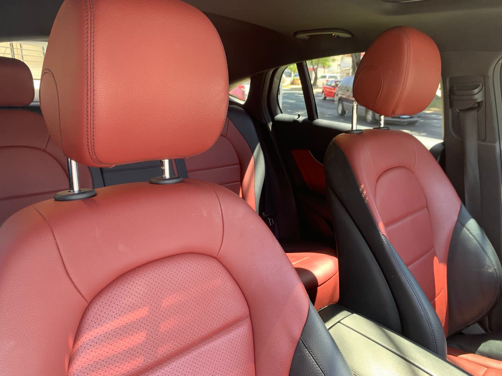MERCEDES BENZ GLC300 COUPE 2020 BLANCO