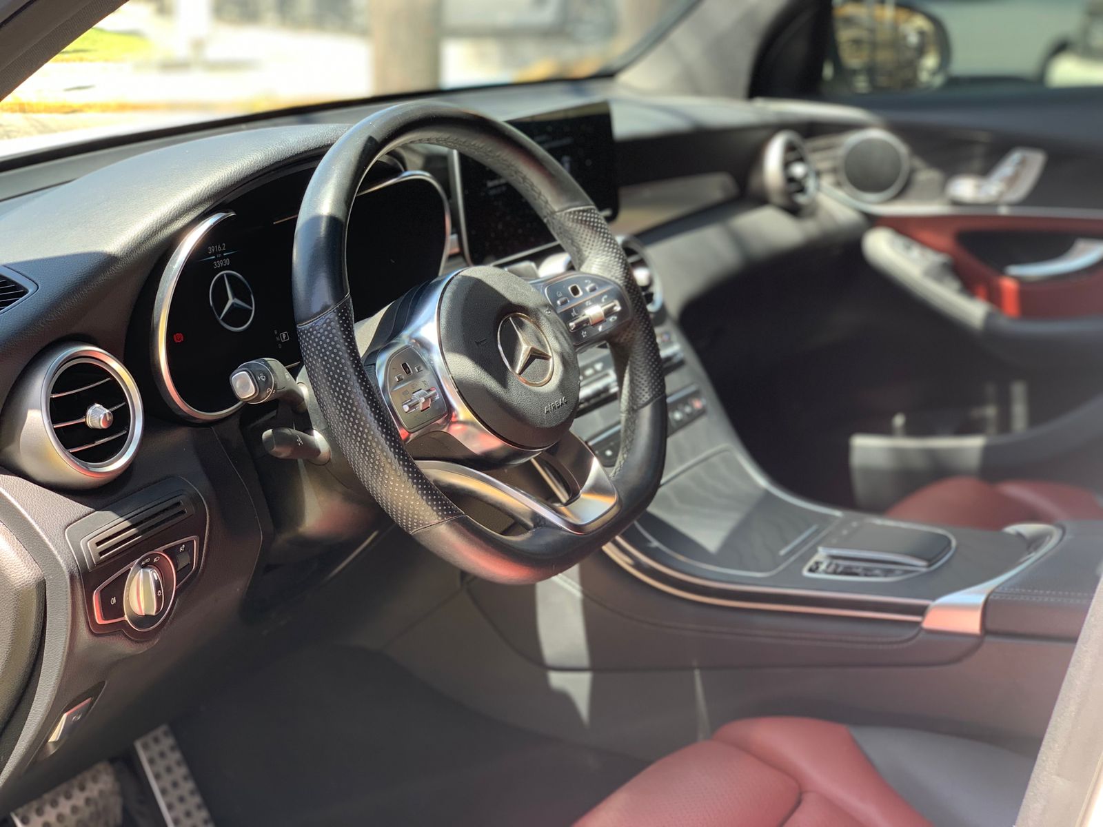 MERCEDES BENZ GLC300 COUPE 2020 BLANCO