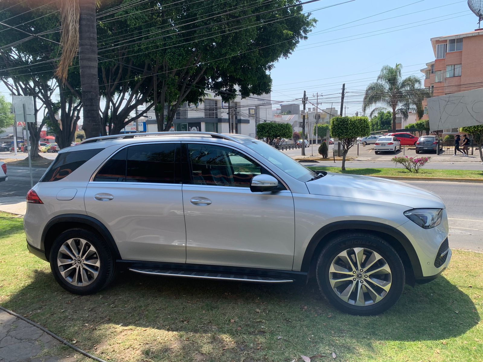 MERCEDES BENZ GLE 450 EXCLUSIVE PLATA 2019