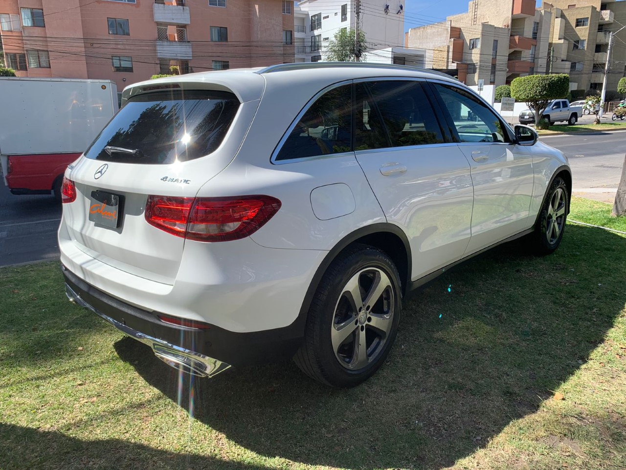 MERCEDES BENZ GLC300 OFF ROAD 2016 BLANCO Q/C