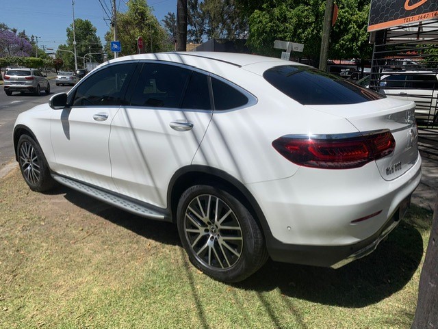 MERCEDES BENZ GLC300 COUPE 2020 BLANCO