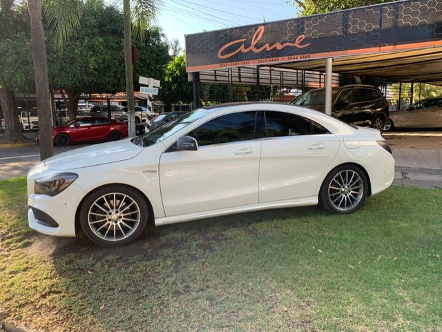MERCEDES BENZ CLA250 SPORT 2017