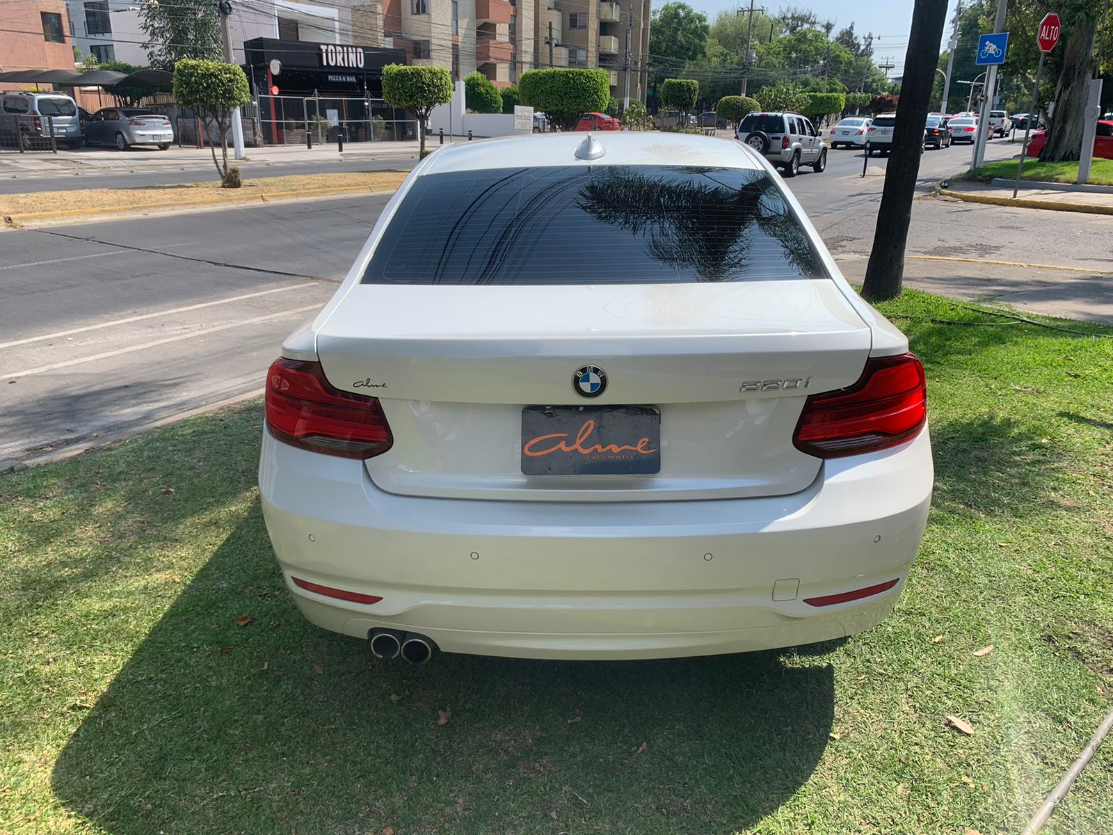 BMW 220iA COUPE EXECUTIVE BLANCO 2018