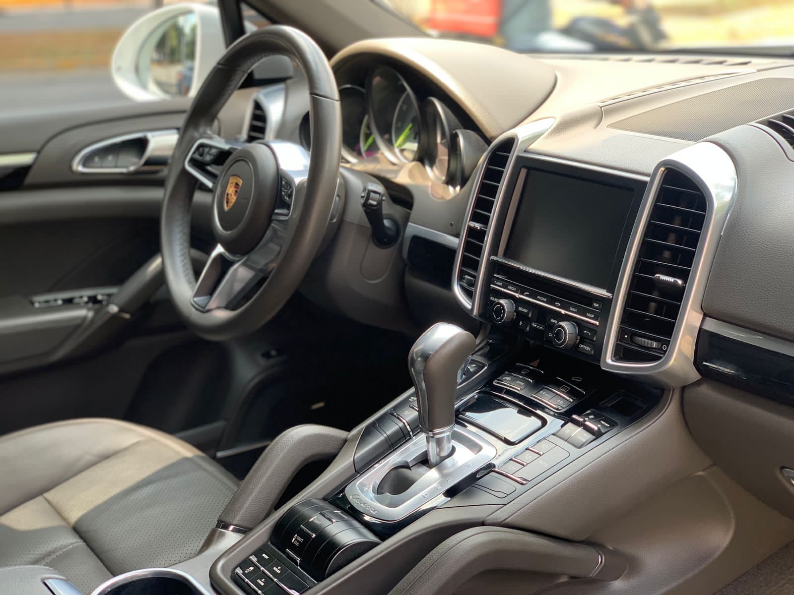 PORSCHE CAYENNE S HYBRID 2016 BLANCO