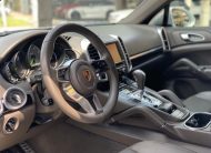 PORSCHE CAYENNE S HYBRID 2016 BLANCO