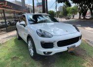 PORSCHE CAYENNE S HYBRID 2016 BLANCO