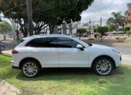 PORSCHE CAYENNE S HYBRID 2016 BLANCO