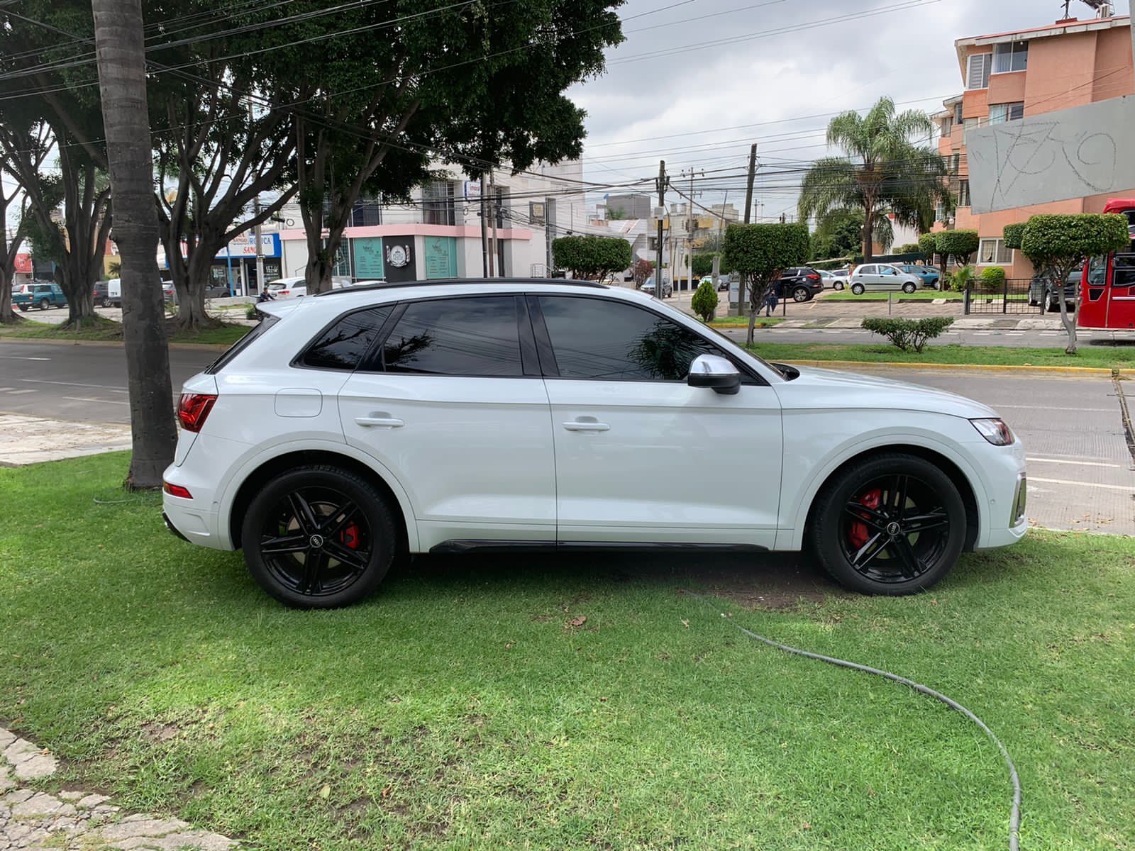 AUDI Q5S 2021 BLANCO