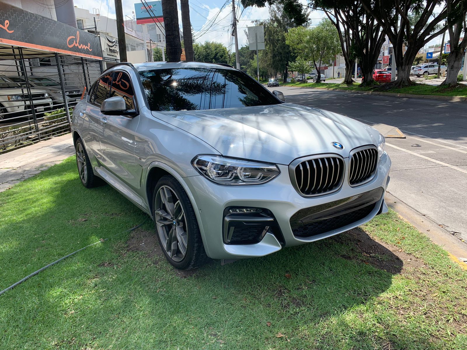 BMW X4 M40i XLINE PLATA 2021