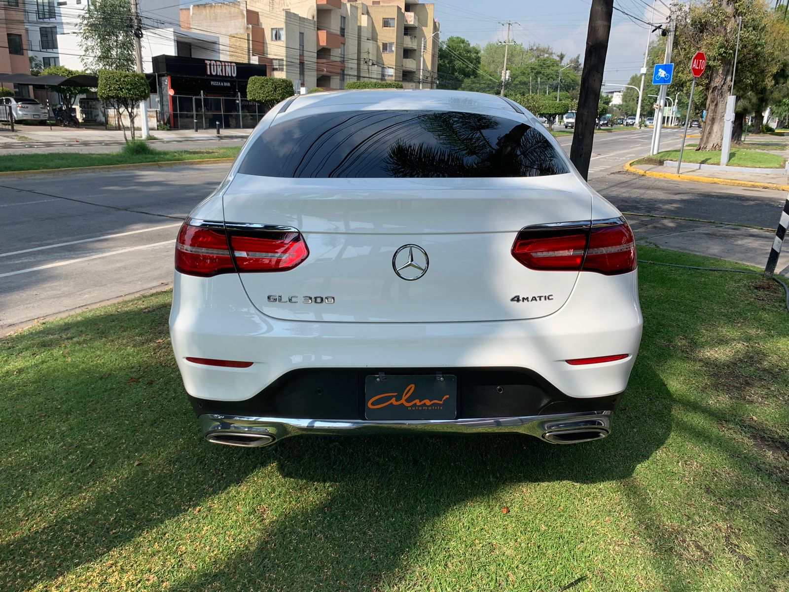 Mercedes-Benz GLC 300 Coupe Avantgarde 2019 Blanco