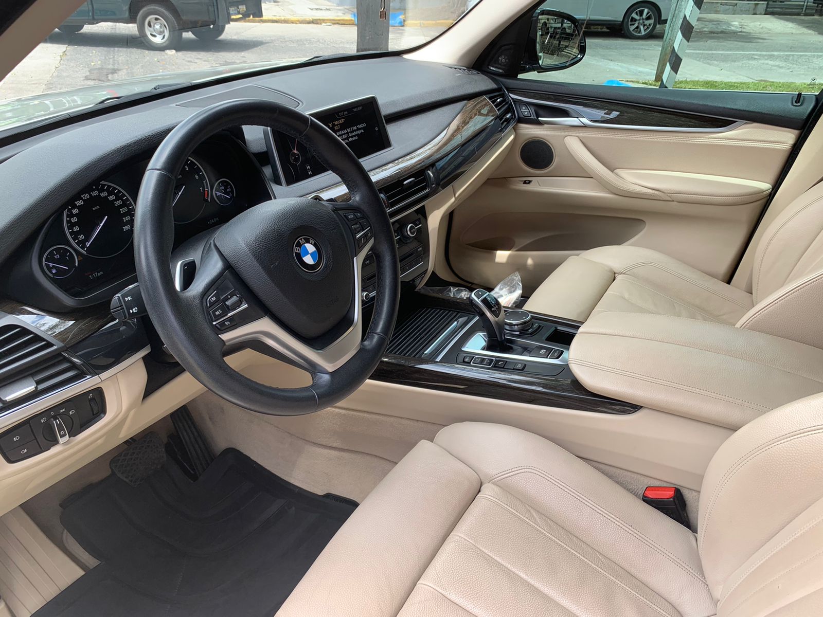 BMW X5 XDRIVE 5.0 EXCELLENCE 201 ARENA