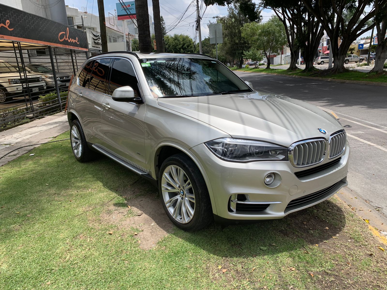 BMW X5 XDRIVE 5.0 EXCELLENCE 201 ARENA