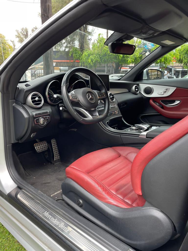 MERCEDES-BENZ CLASE C C300 CONVERTIBLE 2018 GRIS PLATA