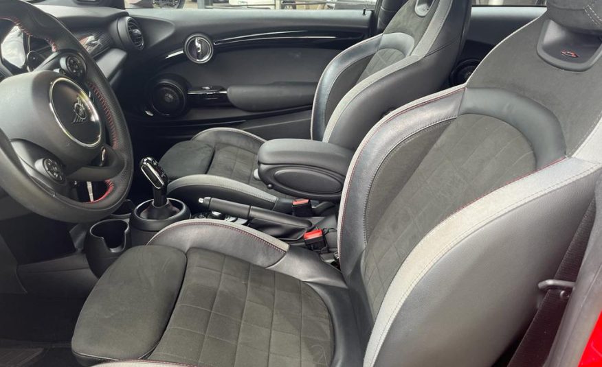 MINI COOPER JHON COOPER WORKS ICONICS 2022 ROJO