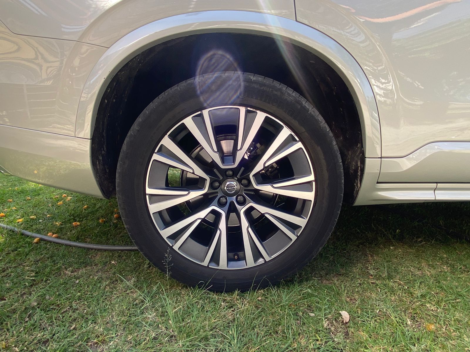 VOLVO XC90 PLATA 2021