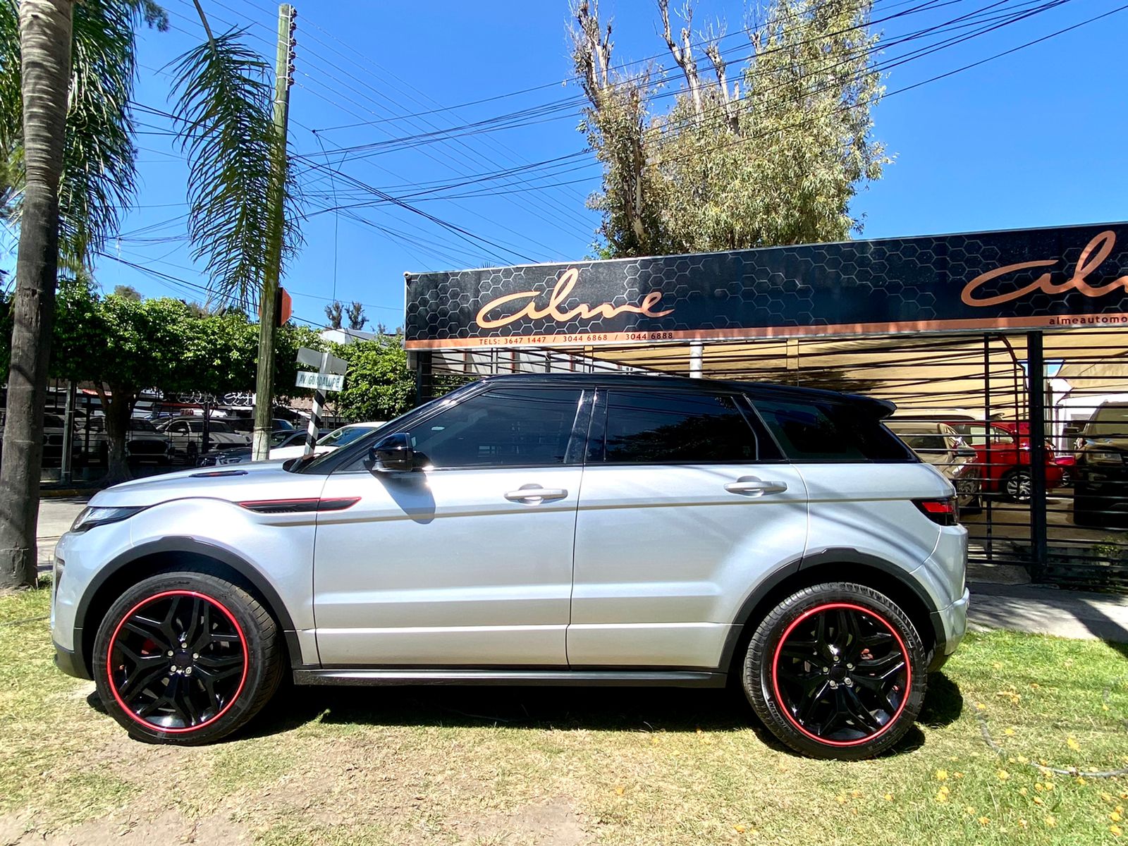 LAND ROVER EVOQUE GRIS 2018