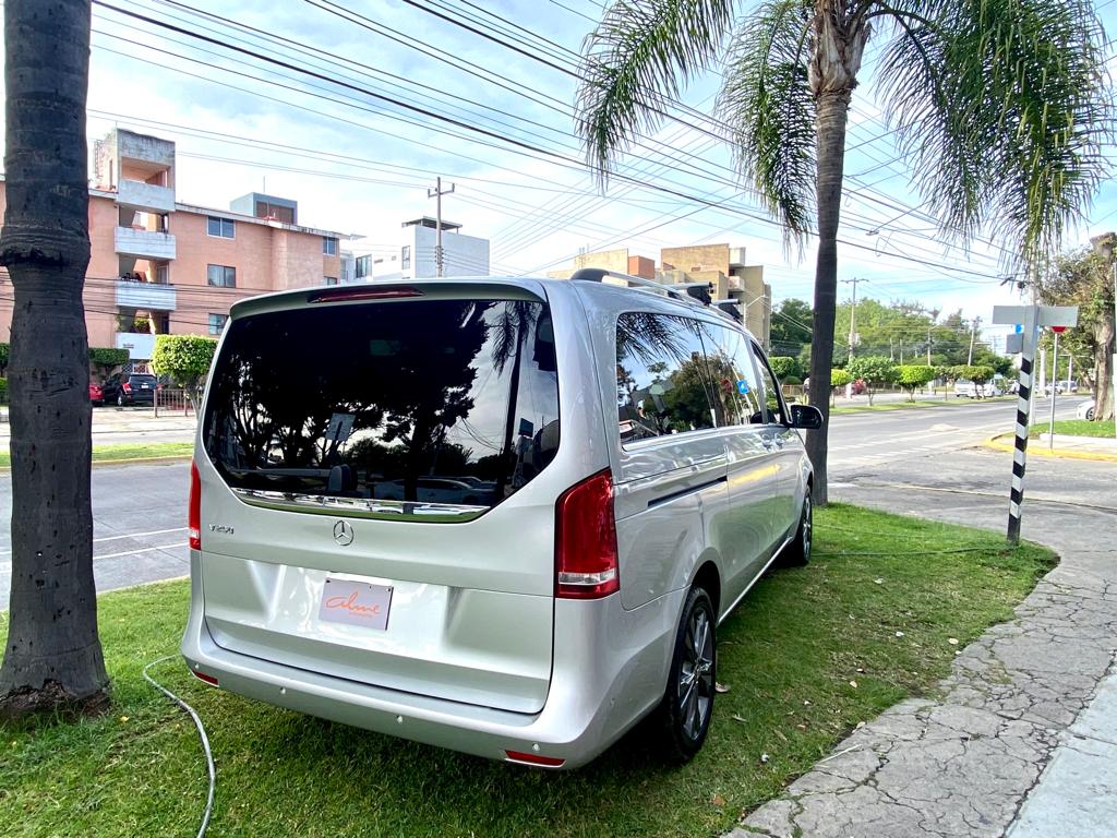 MERCEDES V250 AVANGARDE 2019 GRIS