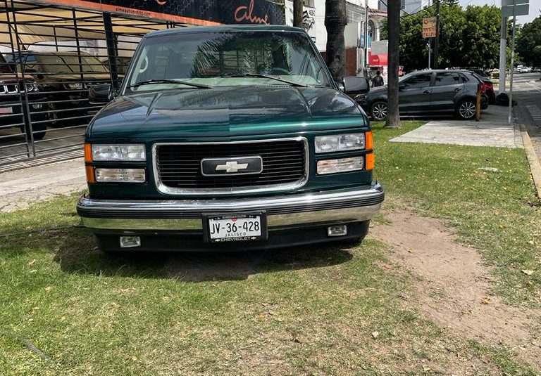 CHEVROLET SILVERADO 1998 VERDE