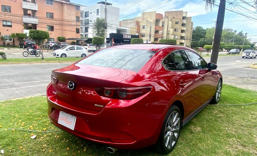 MAZDA 3 TOURING AT 2021 ROJO