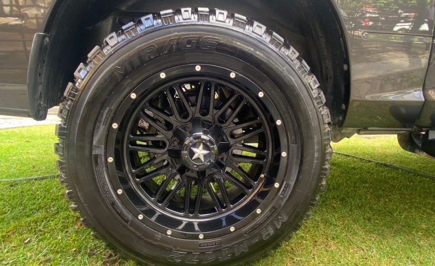 RAM 1500 PICK UP 2021 NEGRO