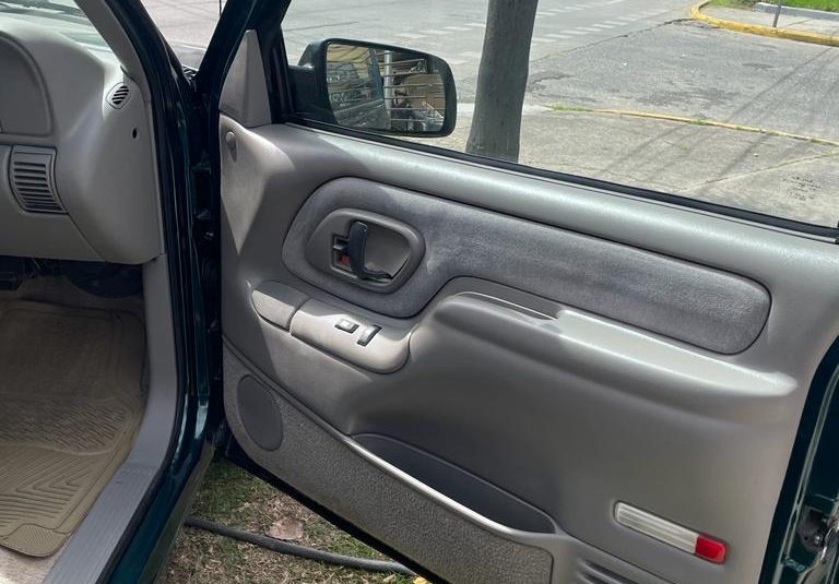 CHEVROLET SILVERADO 1998 VERDE