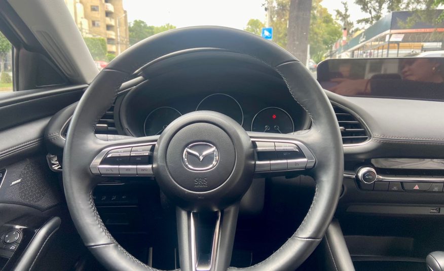 MAZDA 3 TOURING AT 2021 ROJO