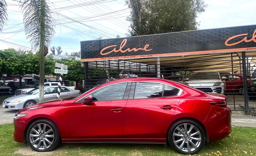 MAZDA 3 TOURING AT 2021 ROJO