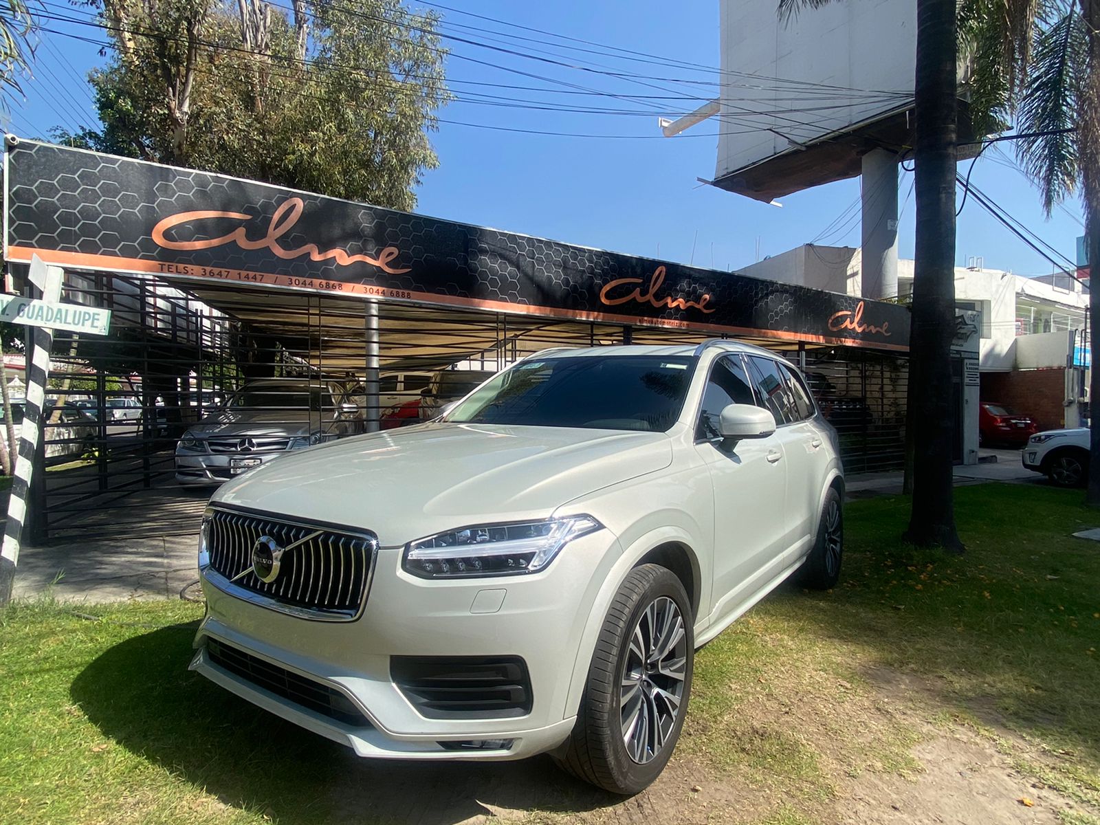 VOLVO XC90 PLATA 2021