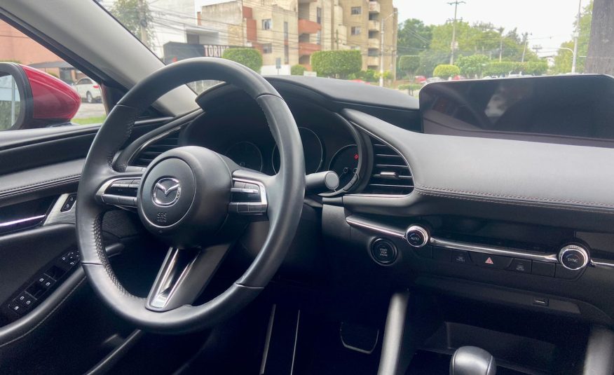 MAZDA 3 TOURING AT 2021 ROJO