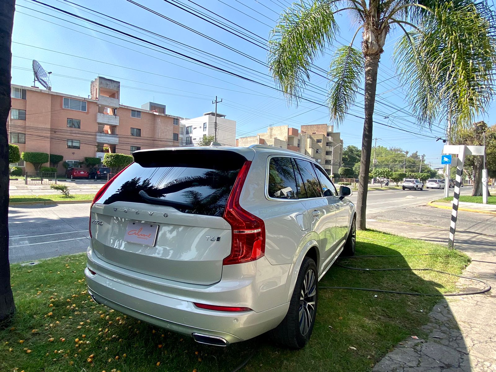 VOLVO XC90 PLATA 2021