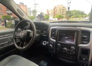 RAM 1500 PICK UP 2021 NEGRO