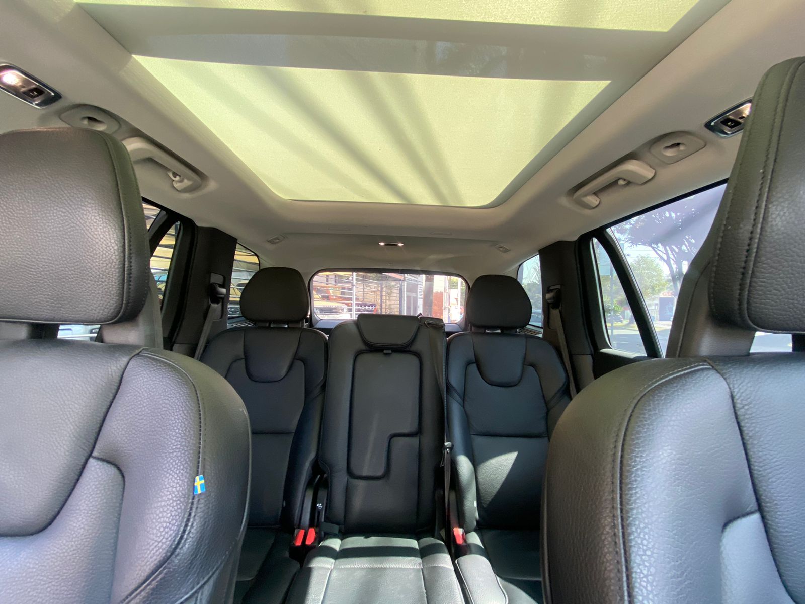 VOLVO XC90 PLATA 2021