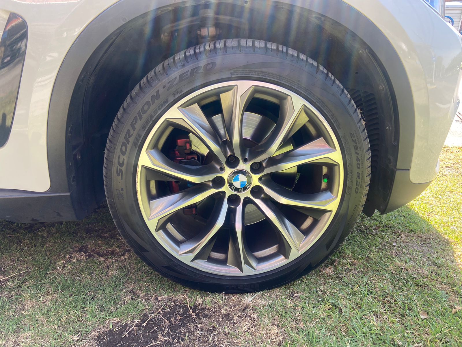 BMW X6 50I XDRIVE BLANCO 2017