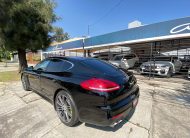 PORSCHE PANAMERA NEGRO 2016