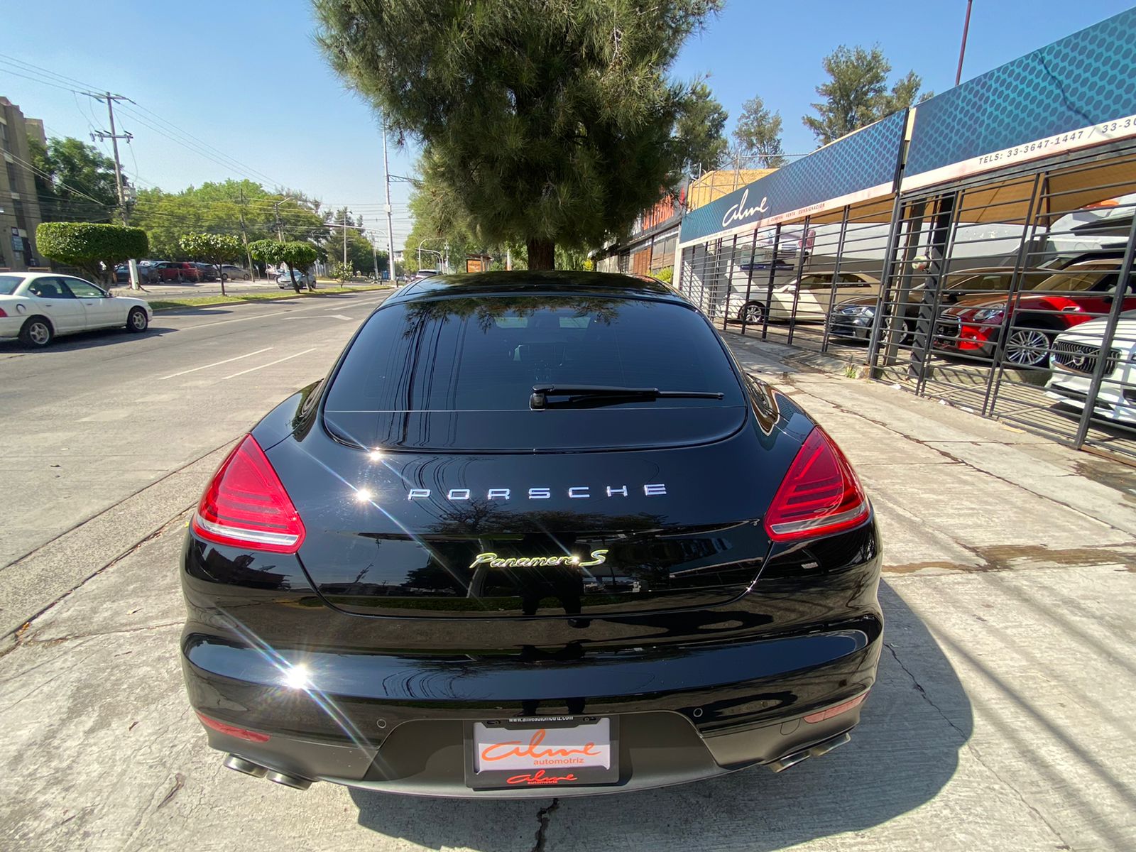 PORSCHE PANAMERA NEGRO 2016