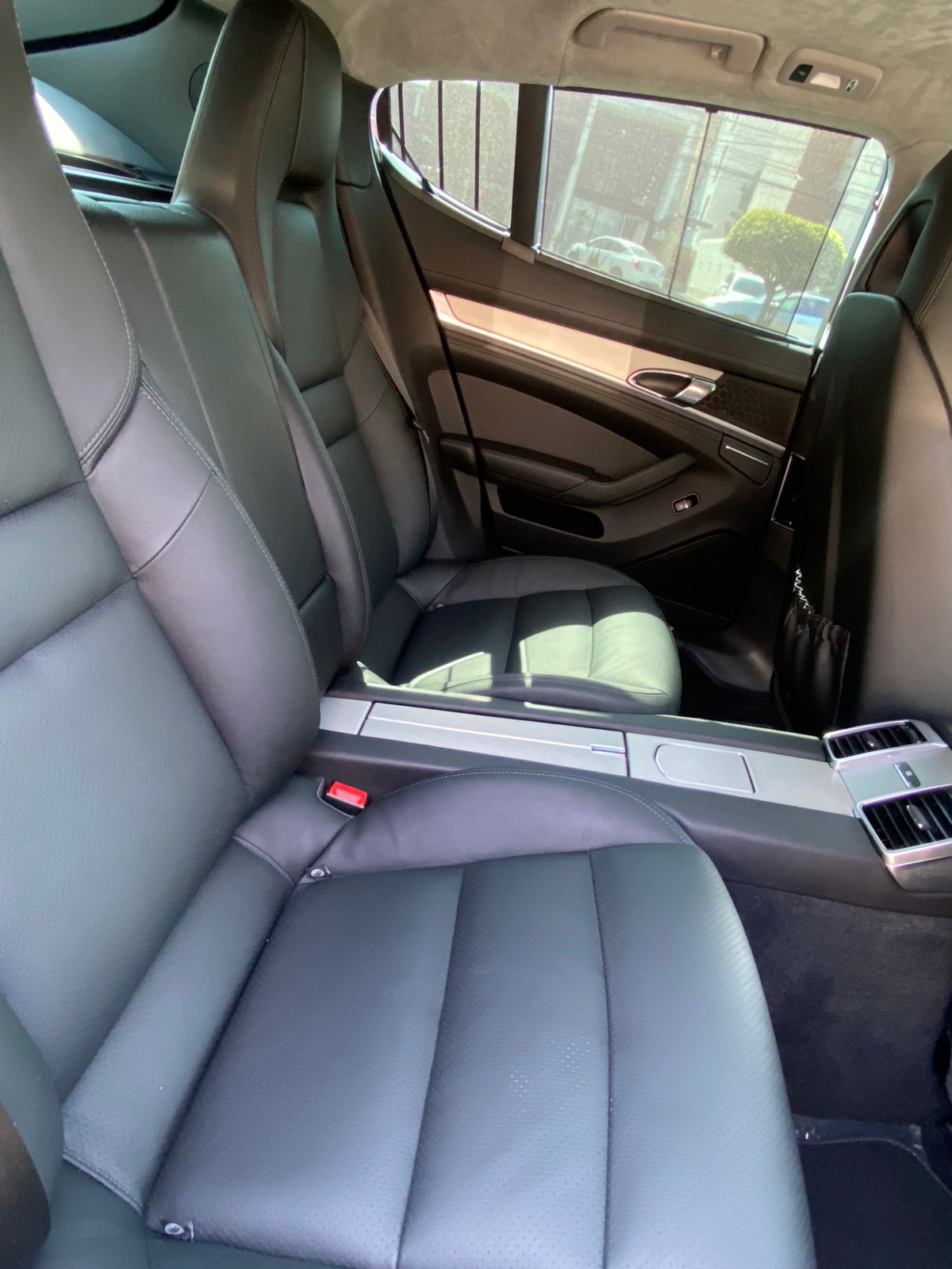 PORSCHE PANAMERA NEGRO 2016
