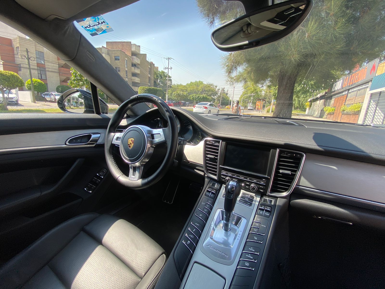 PORSCHE PANAMERA NEGRO 2016