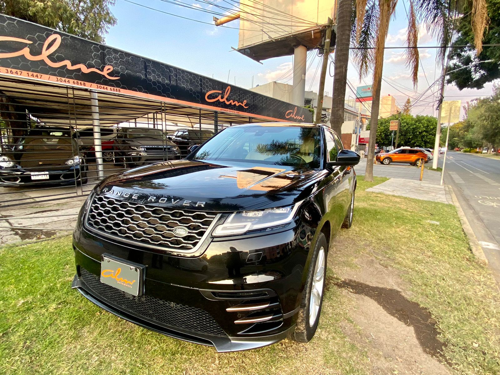 LAND ROVER RANGE ROVER VELAR NEGRO 2018