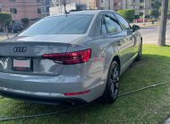 AUDI A4 2017 GRIS