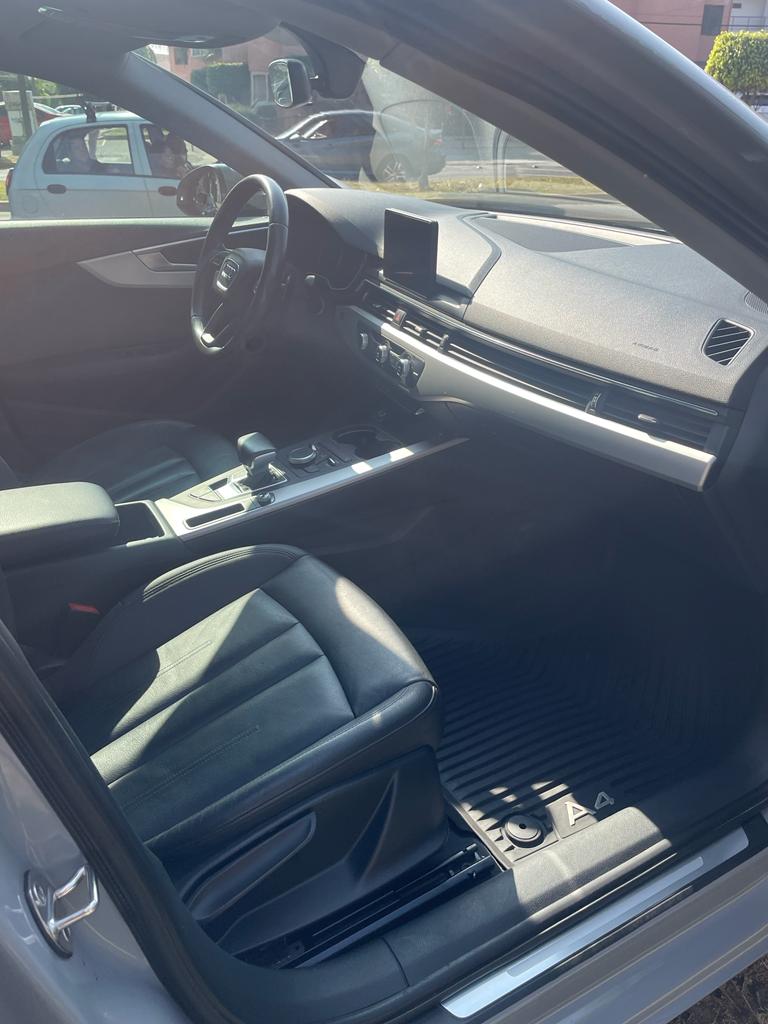 AUDI A4 2017 GRIS