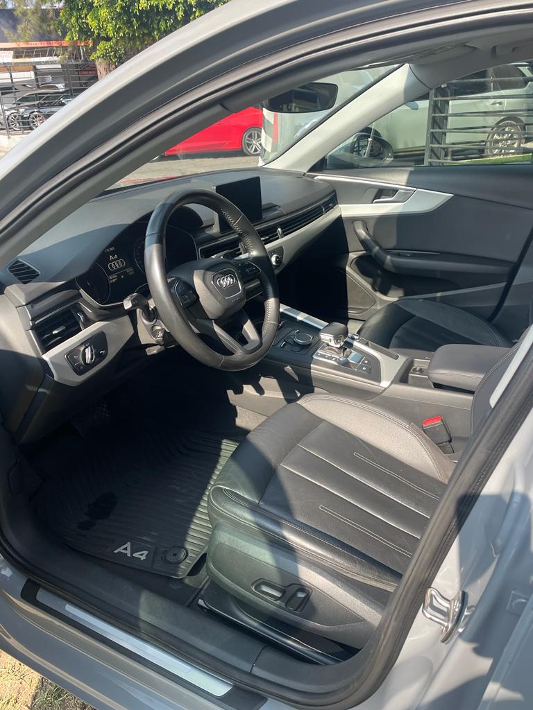 AUDI A4 2017 GRIS