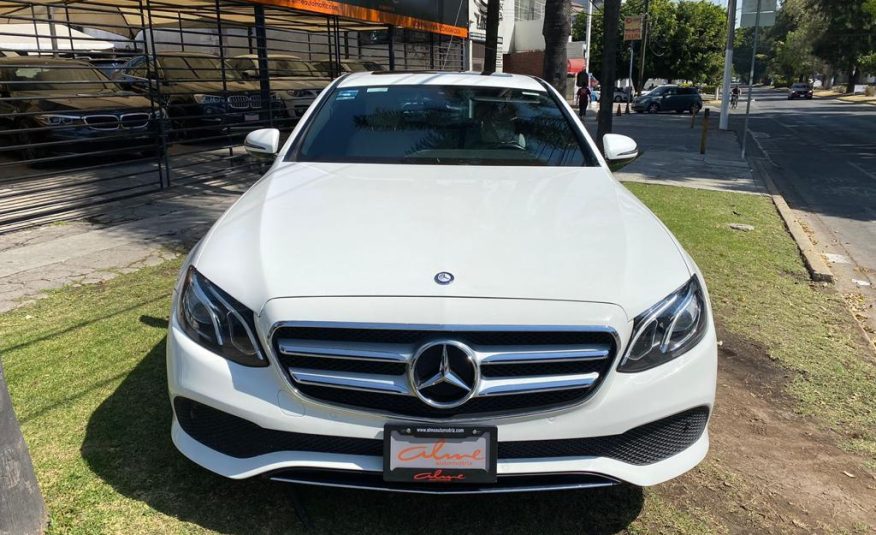 MERCEDES E 200 2017 BLANCO