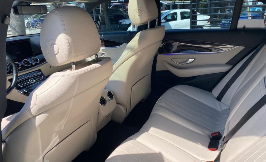 MERCEDES E 200 2017 BLANCO