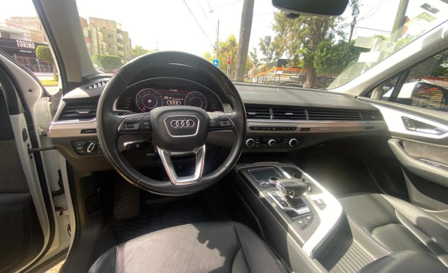 AUDI Q7 2017 BLANCA