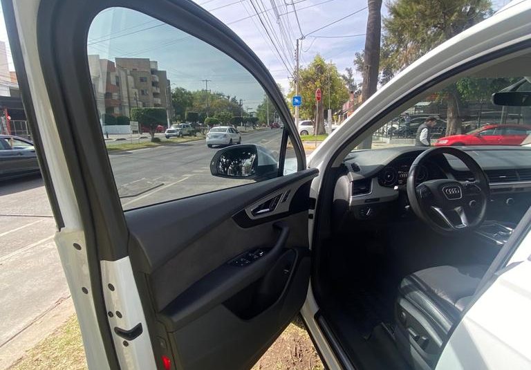 AUDI Q7 2017 BLANCA