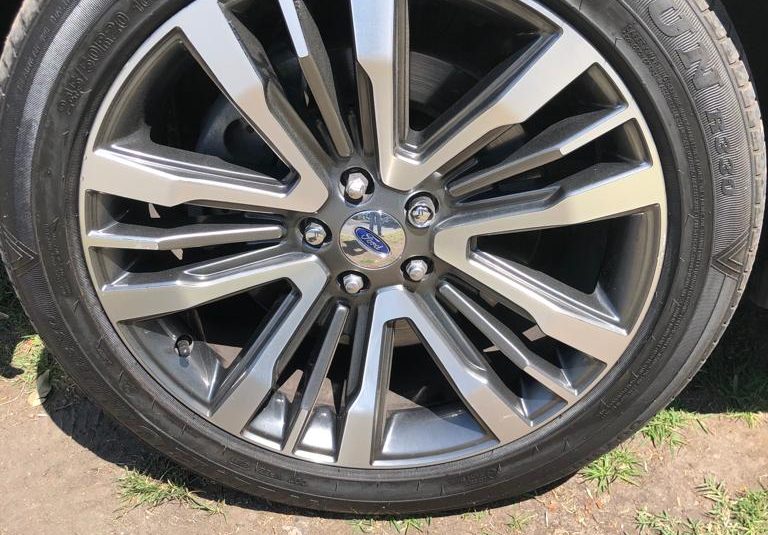 FORD EXPLORET XLT 2015 BLINDAJE NIVEL 3