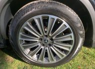 MERCEDES-BENZ GLC300 AVANTGARDE 2019 NEGRA