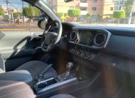 TOYOTA TACOMA 4X4 2018 BLANCO